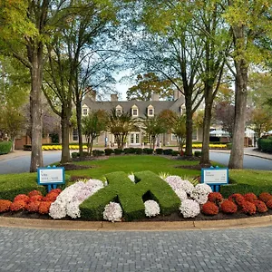 Hotel Marriott's Manor Club At Ford's Colony ****